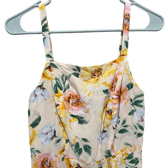 Old Navy Floral Soft Woven Cami Romper NWOT - Picture 3 of 7